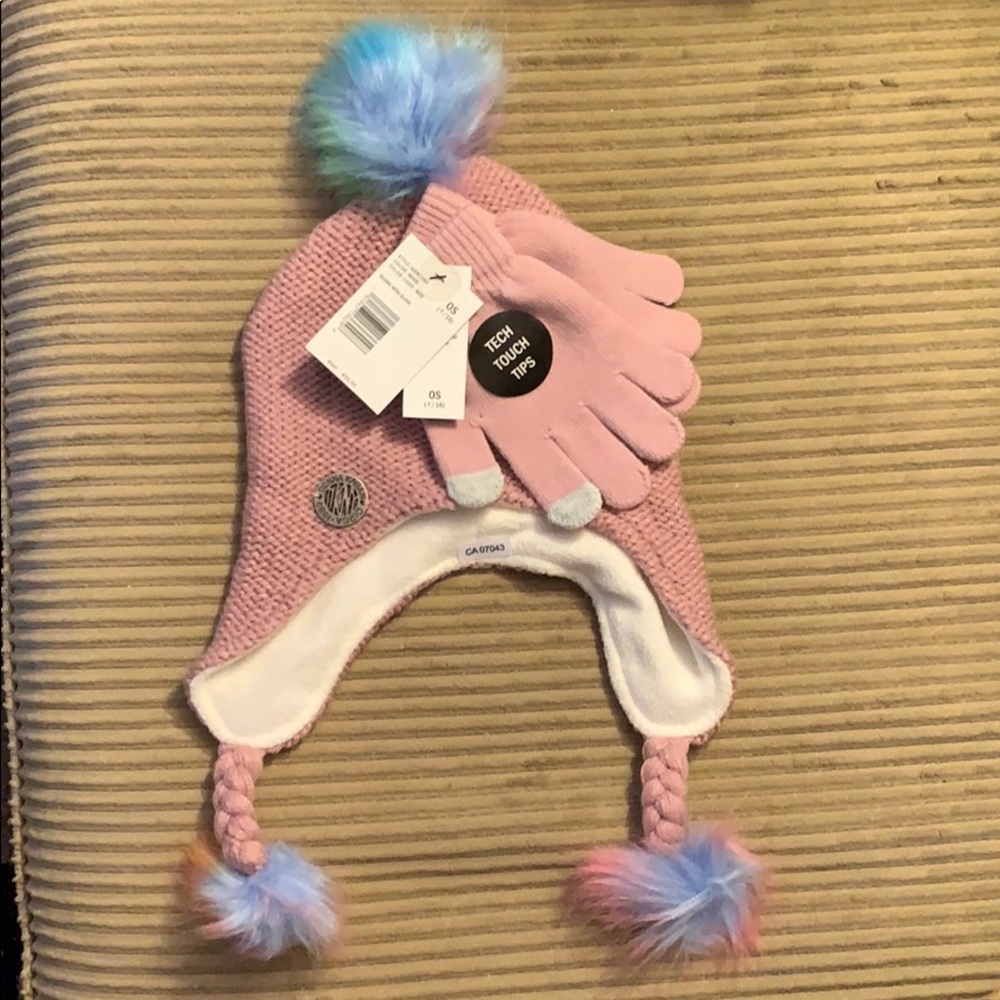 DKNY Girls’ Hat and Glove set - BRAND NEW